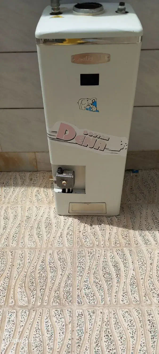 آبگرمکن مخزنی دیواری|آبگرمکن، پکیج، شوفاژ|شهرکرد, |دیوار