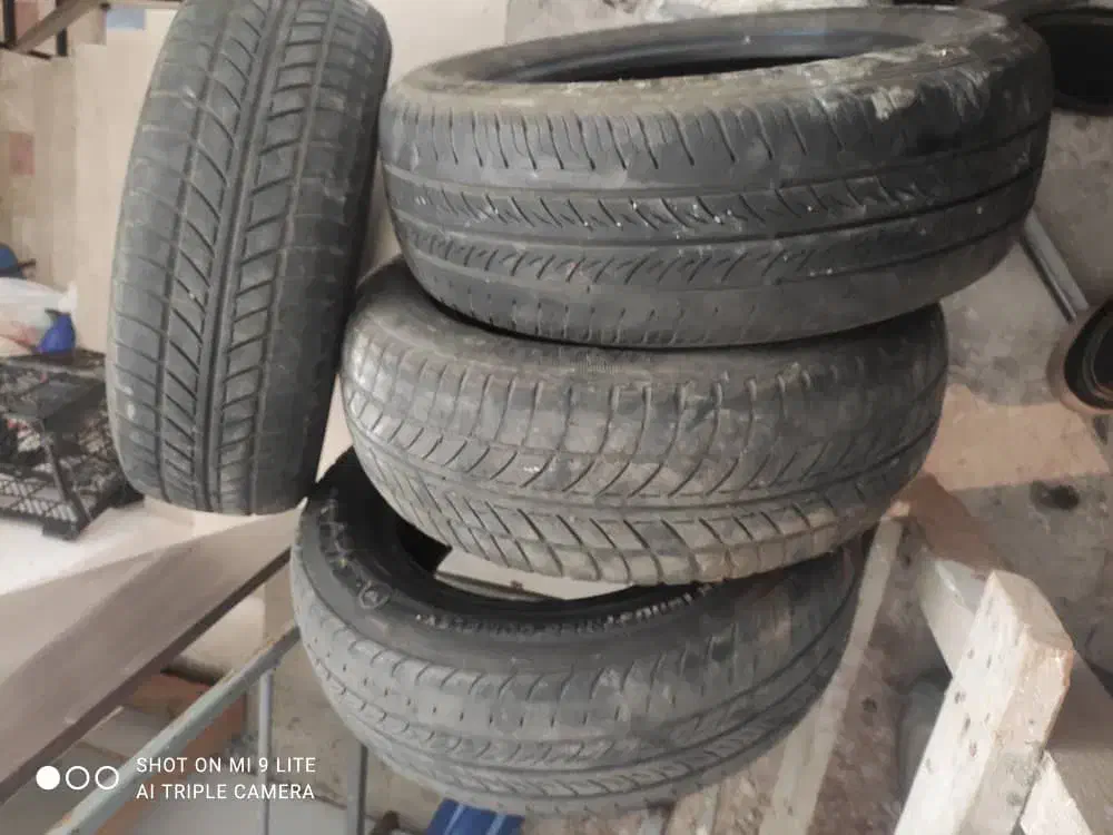 لاستیک یزد تایر سایز ۱۸۵/۶۵/۱۴|قطعات یدکی و لوازم جانبی|بندر انزلی, معلم|دیوار