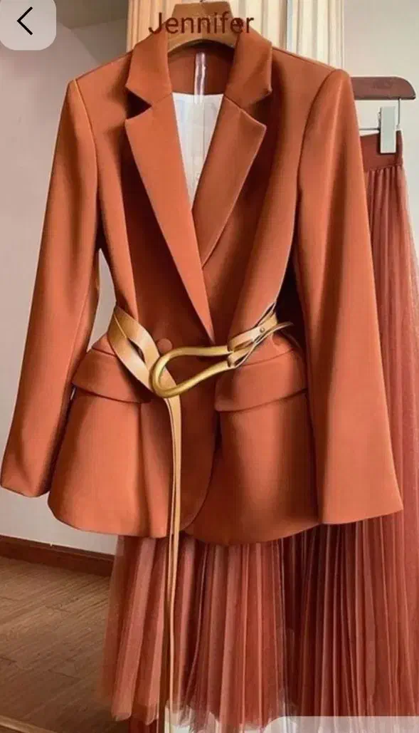 استخدام خیاط جهت کار در مزون|استخدام صنعتی، فنی، مهندسی|رفسنجان, |دیوار