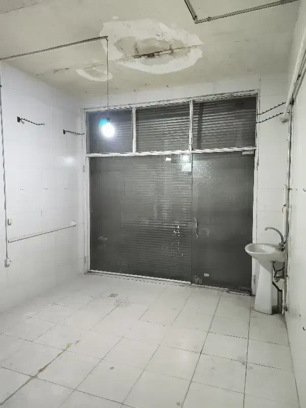 مغازه|اجارهٔ مغازه و غرفه|میانه, |دیوار