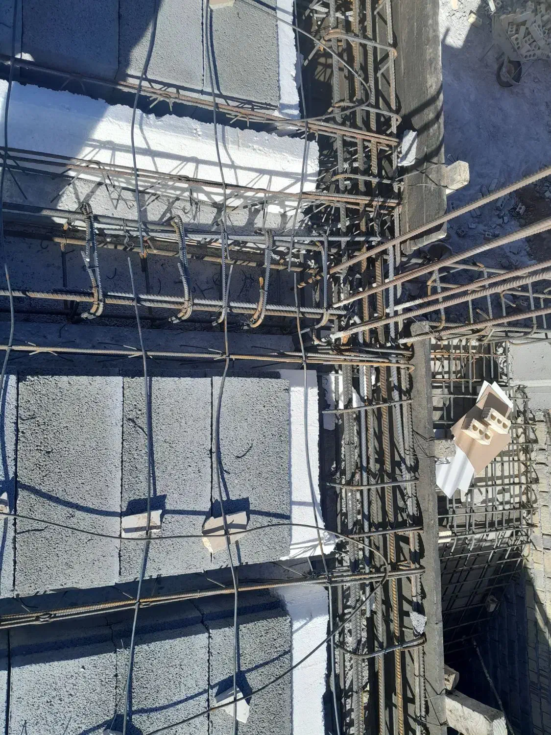 فروش اسکلت در شهرک ۴ پشت پیام نور هر دو واحدش|پیش‌فروش املاک|اقلید, |دیوار