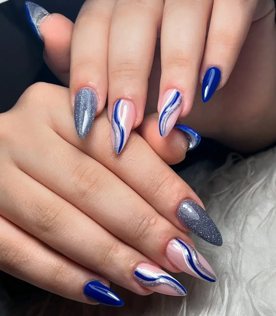 دوره آموزش کاشت ناخن با ژل|خدمات آرایشگری و زیبایی|ابهر, |دیوار