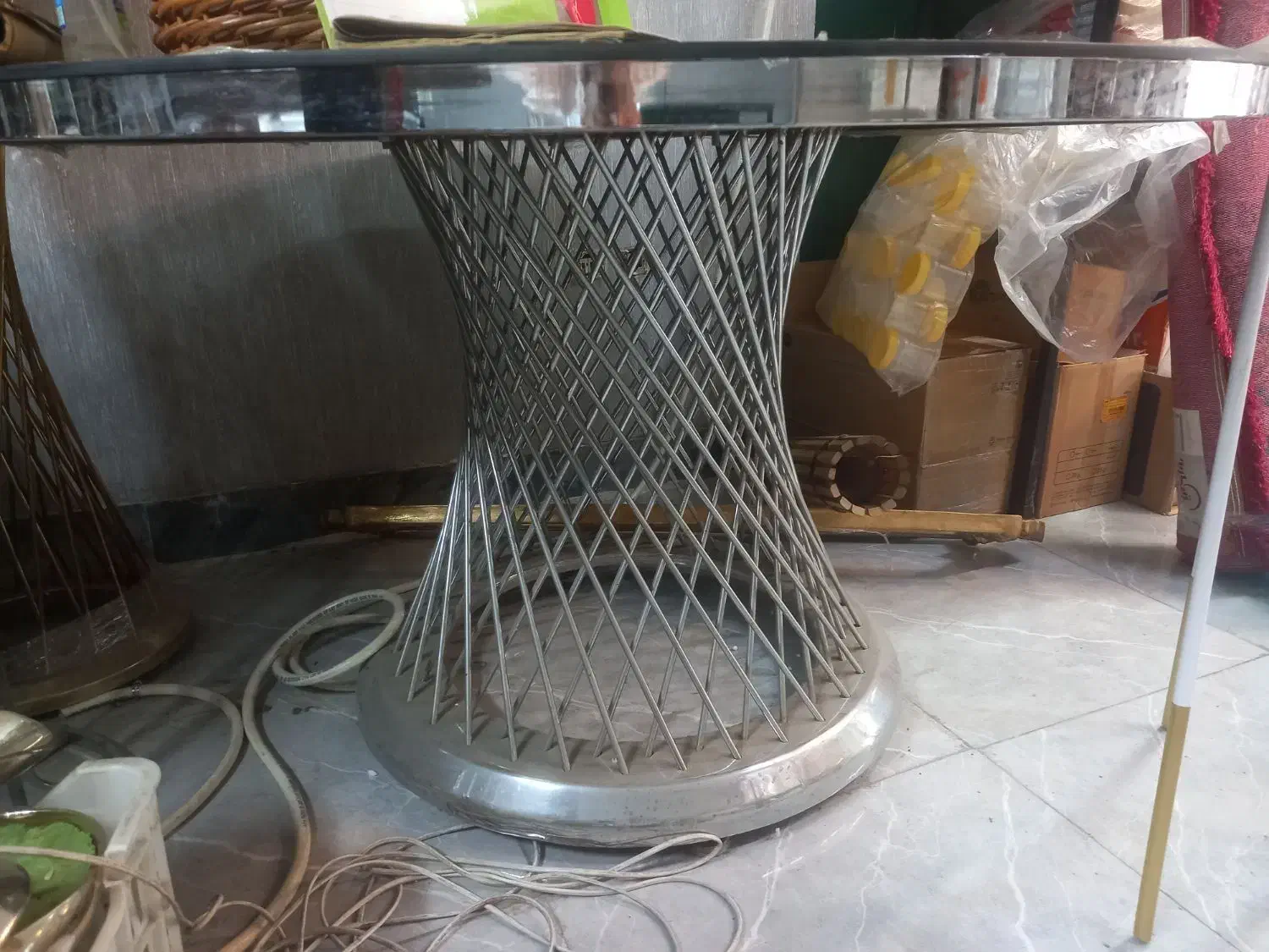 فروش میز گرد بزرگ|میز و صندلی غذاخوری|قائم‌شهر, |دیوار