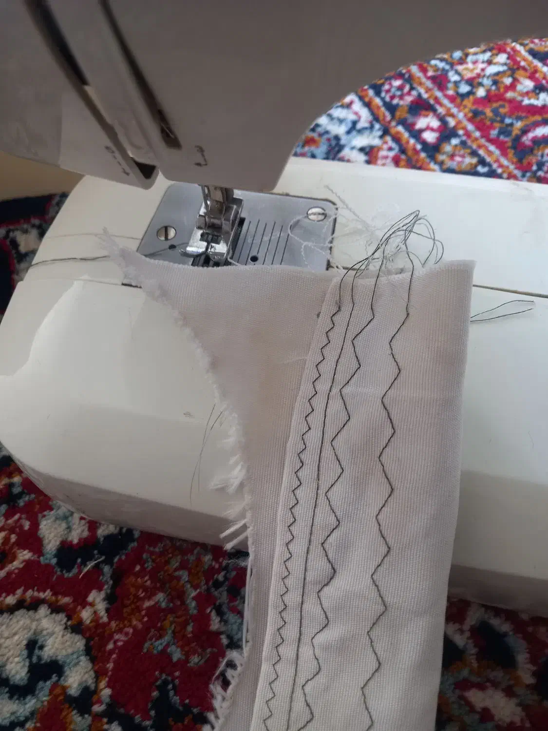 چرخ خیاطی|چرخ خیاطی و ریسندگی|لردگان, |دیوار