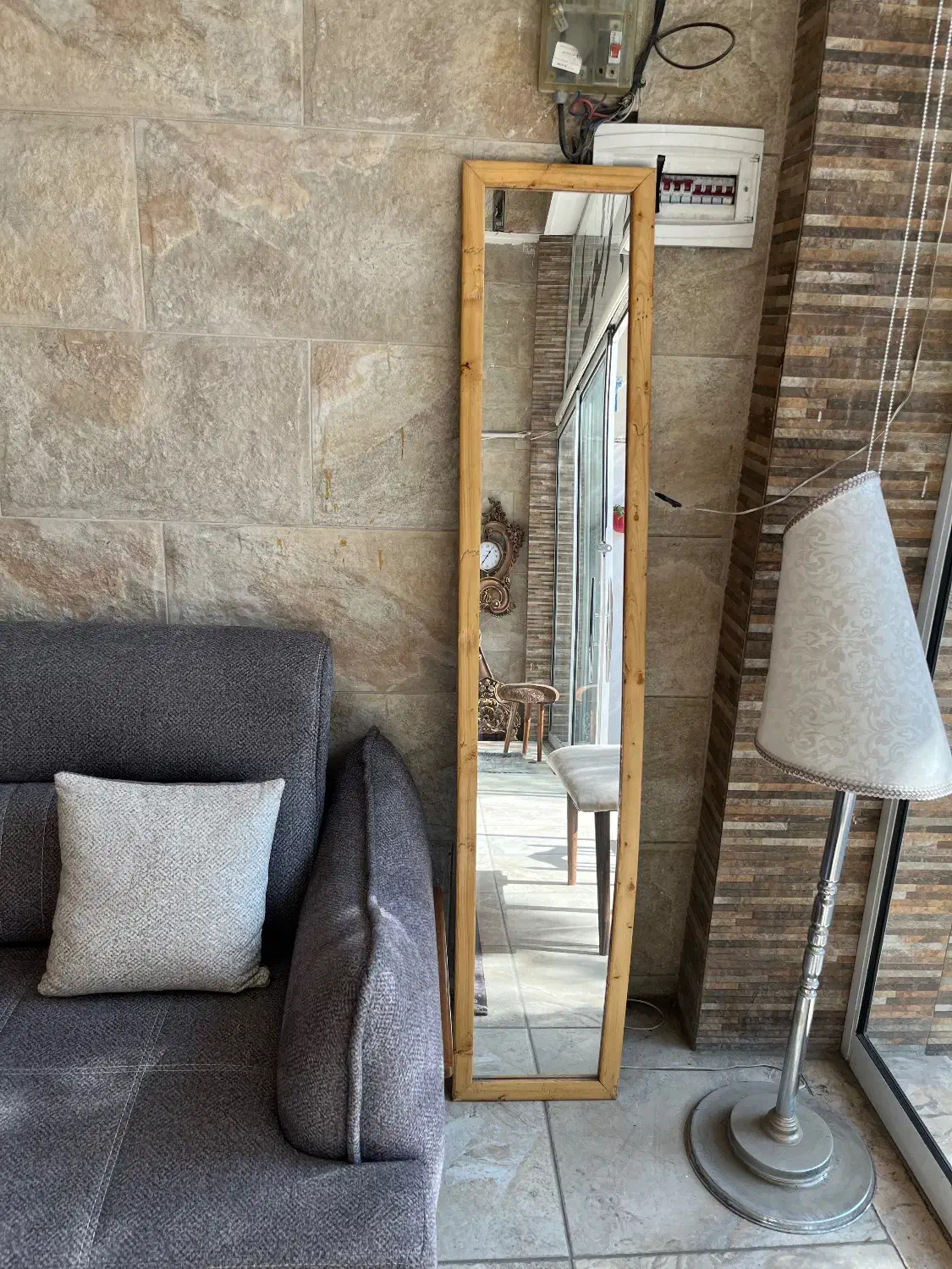 آینه ایستاده|آینه|نجف‌آباد, ۲۲ بهمن|دیوار