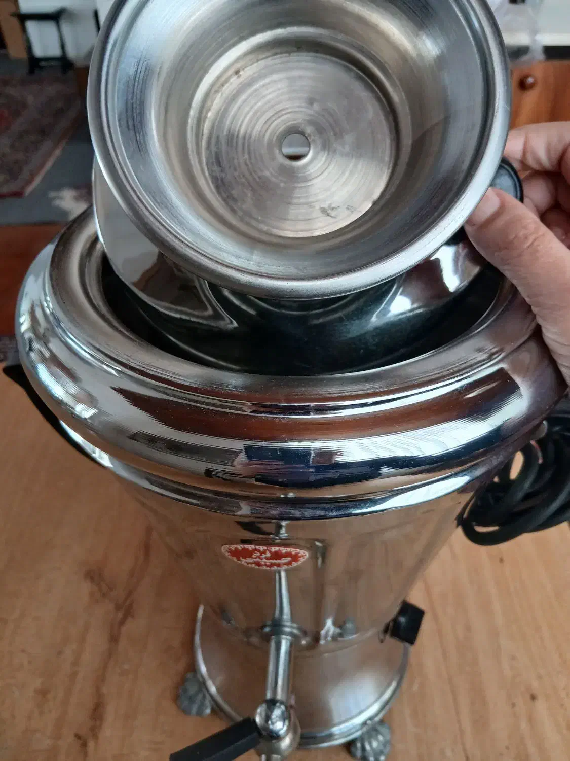 سماور برقی نو اصلا استفاده نشده کاملا تمیز|سماور، چای‌ساز، قهوه‌ساز|رشت, فلسطین|دیوار