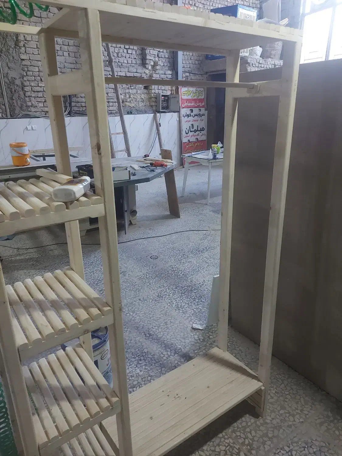 استخدام کارگر ماهر برای کارگاه نجاری|استخدام صنعتی، فنی، مهندسی|اصفهان, لیمجیر|دیوار