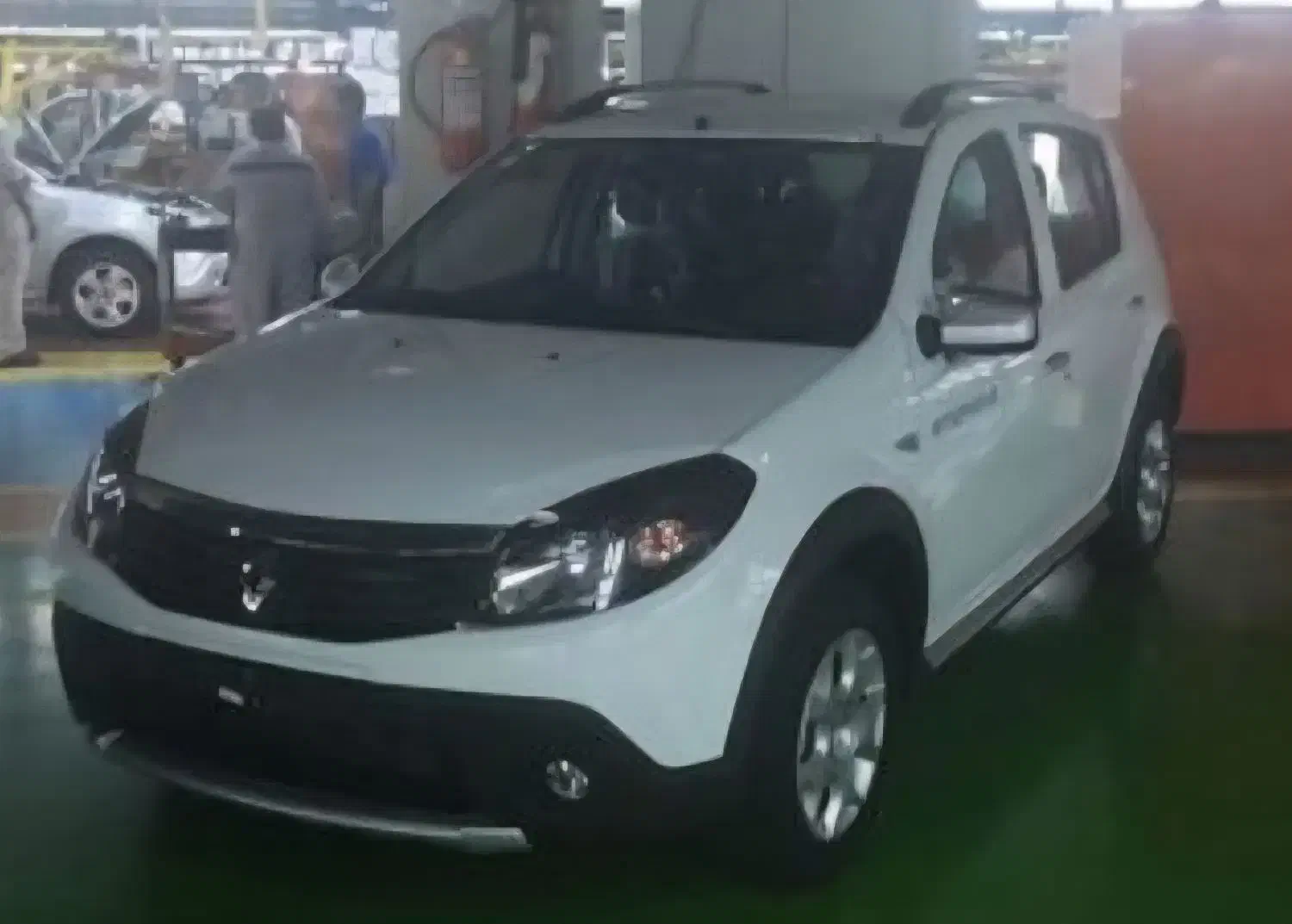 ساندرواستپ وی مدل 96 اتومات فابریک|خودرو سواری و وانت|شیراز, مبعث|دیوار