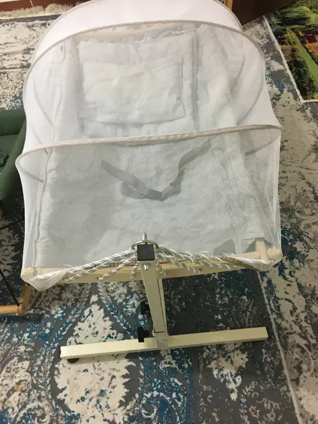 گهواره|تخت و صندلی بچه|بانه, |دیوار