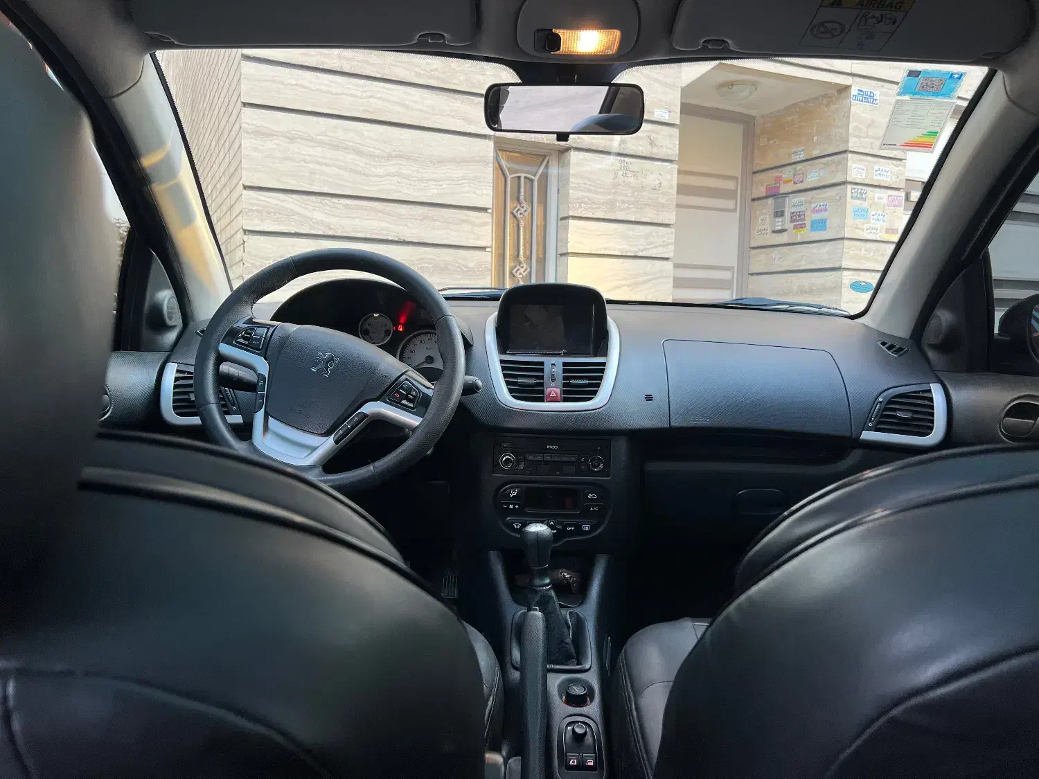 207پانا 85 گانه|خودرو سواری و وانت|اصفهان, سعادت‌آباد|دیوار