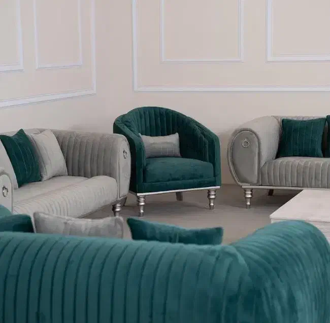 ۴۴۶کیفت مهرگان۶ همرراه ارزانی۴۴ حراج بزرگ کبیر ۴۴۶|مبلمان خانگی و میز عسلی|صدرا-فارس, فاز ۱|دیوار