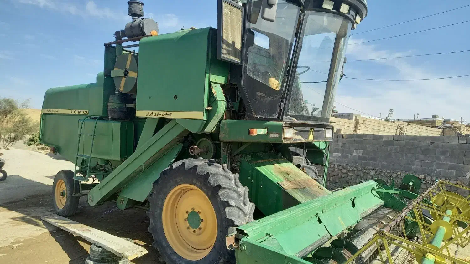 کمباین جاندیر مدل ۷۲|ماشین‌آلات صنعتی|کرمانشاه, |دیوار