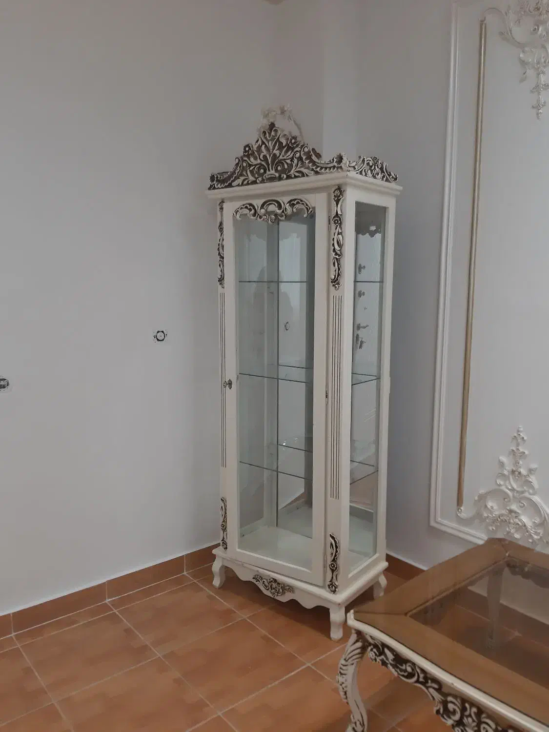 بوفه چوبی سفید|بوفه، ویترین، کنسول|اردبیل, |دیوار