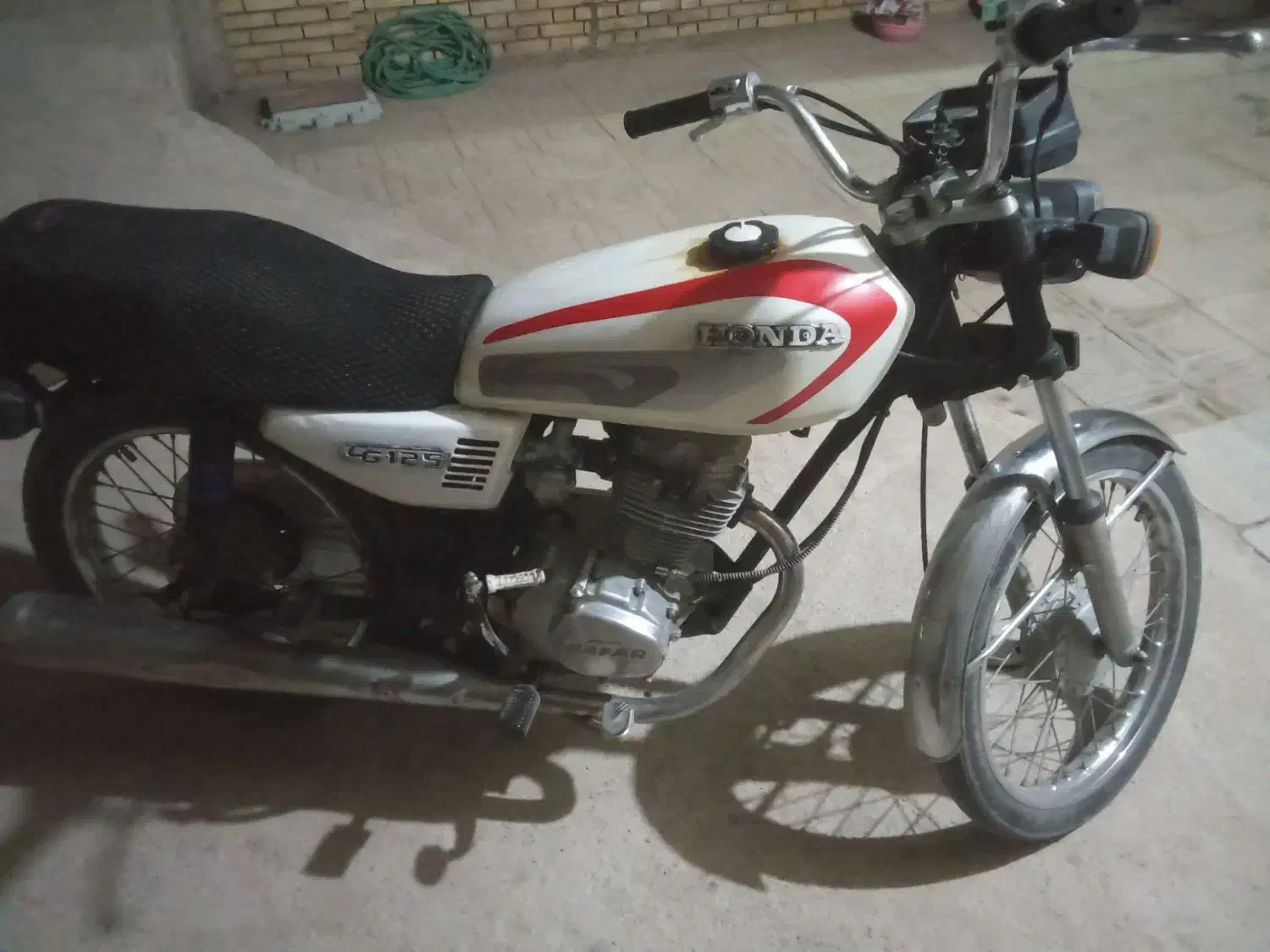 هوندا معاوضه با بی کلاج تمیز|موتورسیکلت|یزد, |دیوار