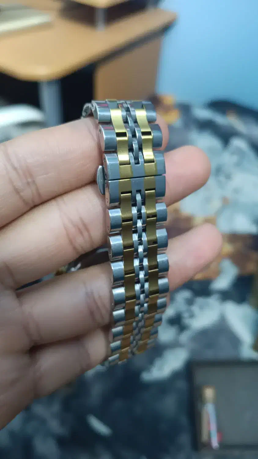 ساعت|ساعت|قیامدشت - خاورشهر, |دیوار