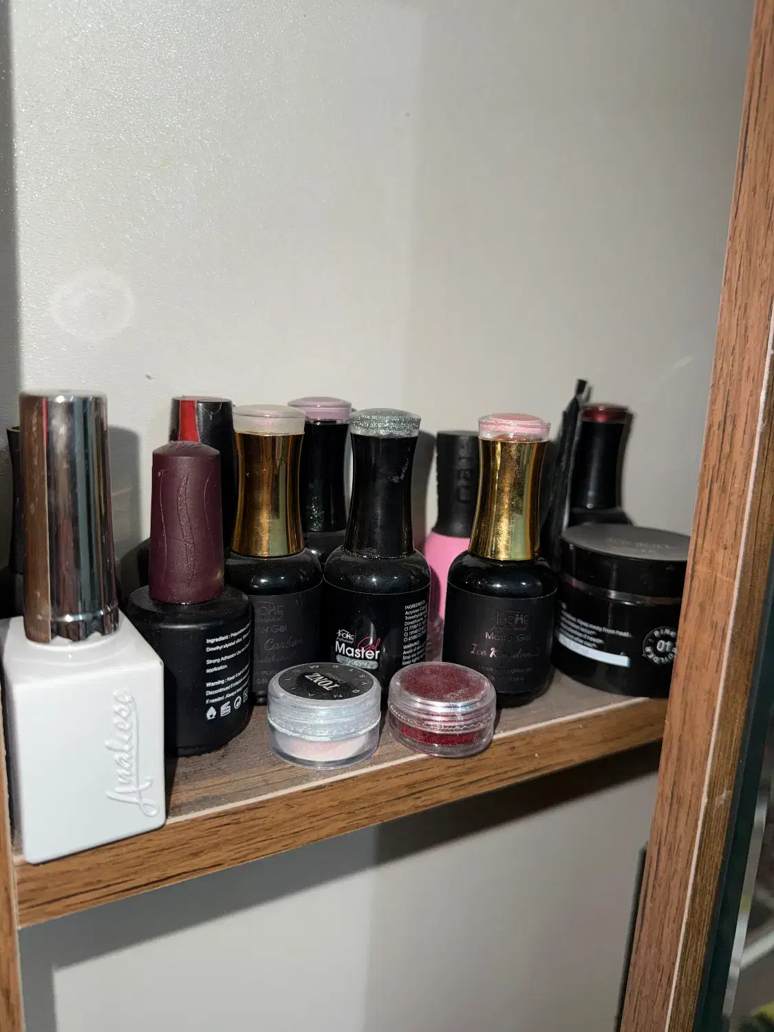 وسایل کاشت ناخن بهترین کیفیت و مارک ها|آرایشی، بهداشتی، درمانی|جیرفت, |دیوار