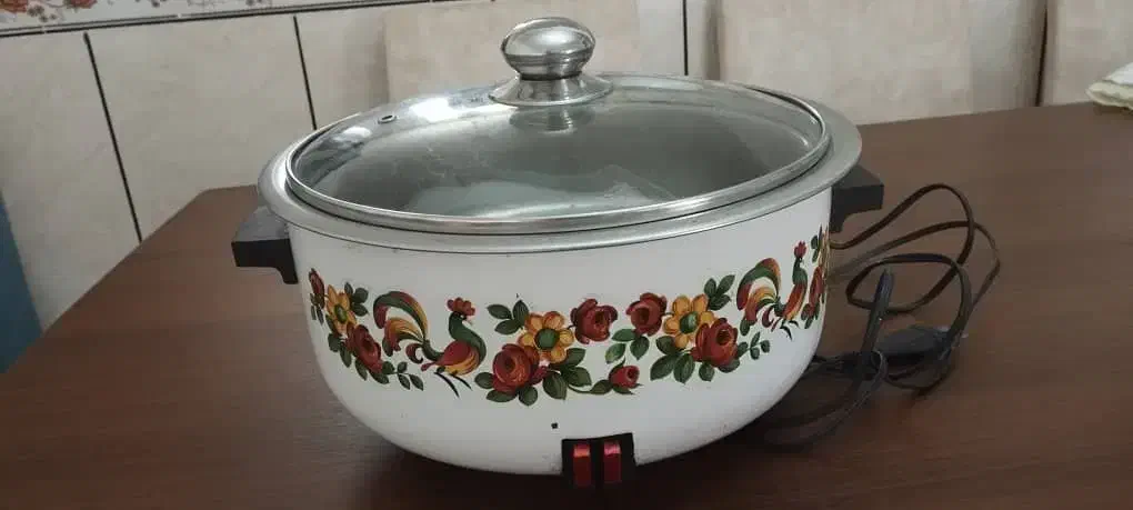 فروش لوازم منزل به علت جابه‌جایی|مبلمان خانگی و میز عسلی|اسدآباد, |دیوار