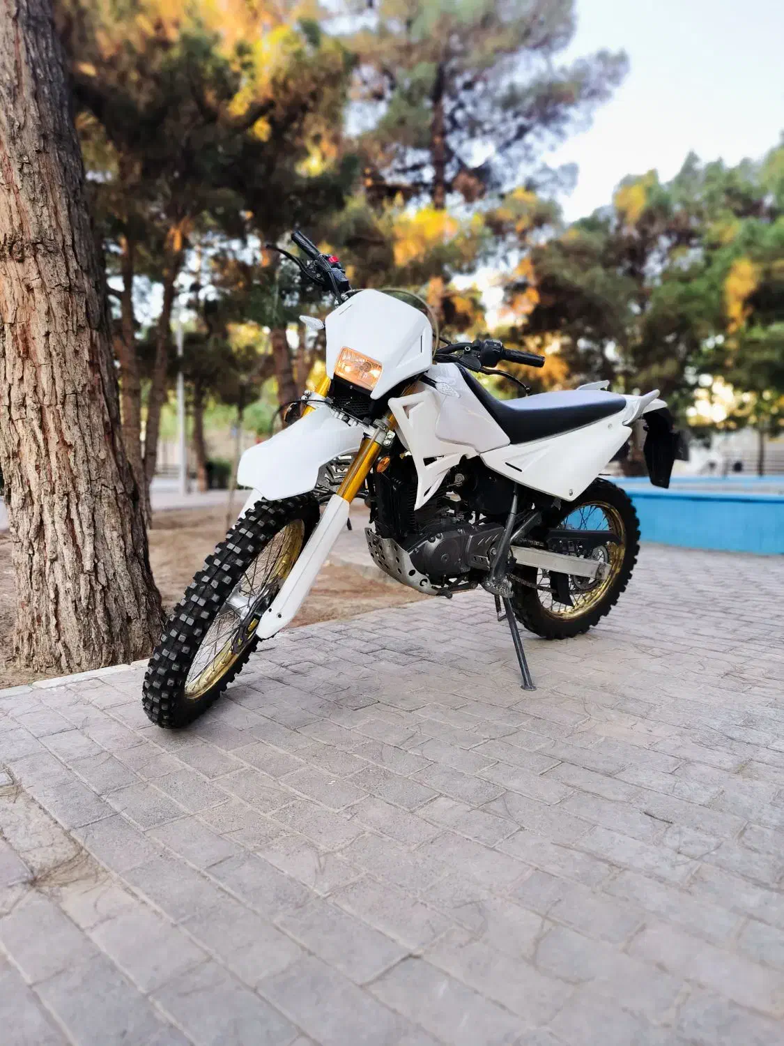 روان ۲۰۰ اصلی استثنایی|موتورسیکلت|تبریز, |دیوار