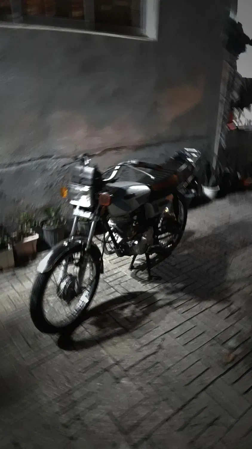 هوندا 125|موتورسیکلت|آستانه اشرفیه, |دیوار