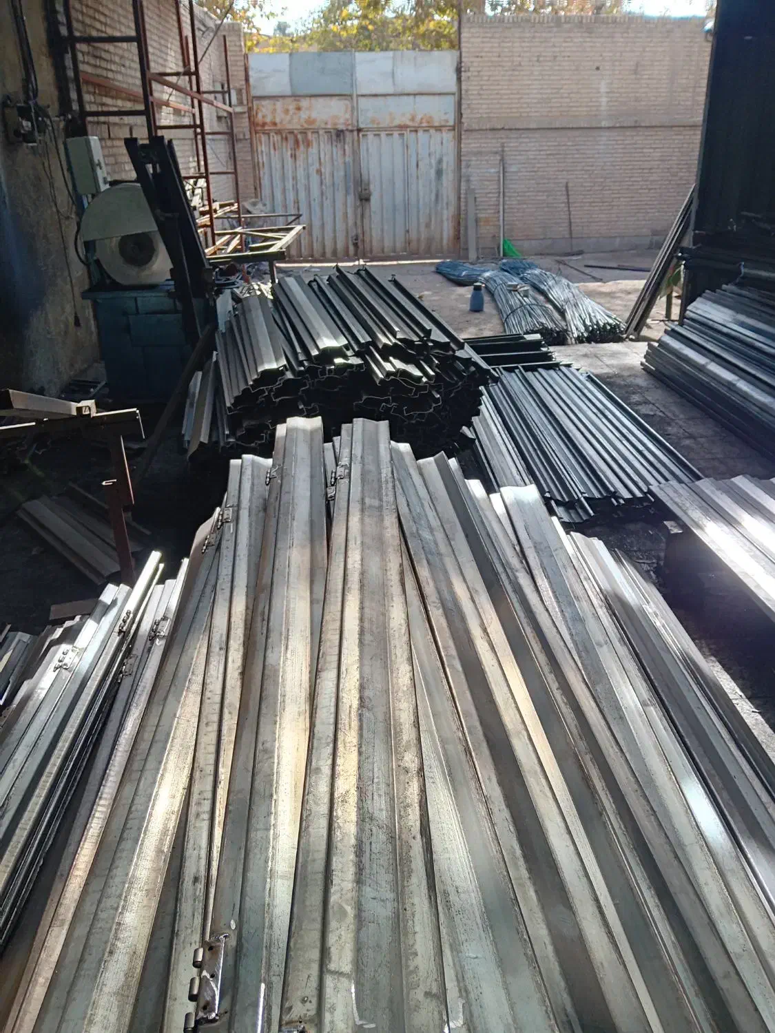 اهنگر درب و پنجره|استخدام صنعتی، فنی، مهندسی|چهاردانگه (تهران), |دیوار