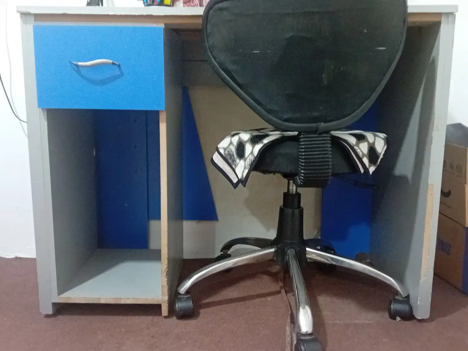 میز تحریر|میز تحریر و کامپیوتر|میاندوآب, |دیوار