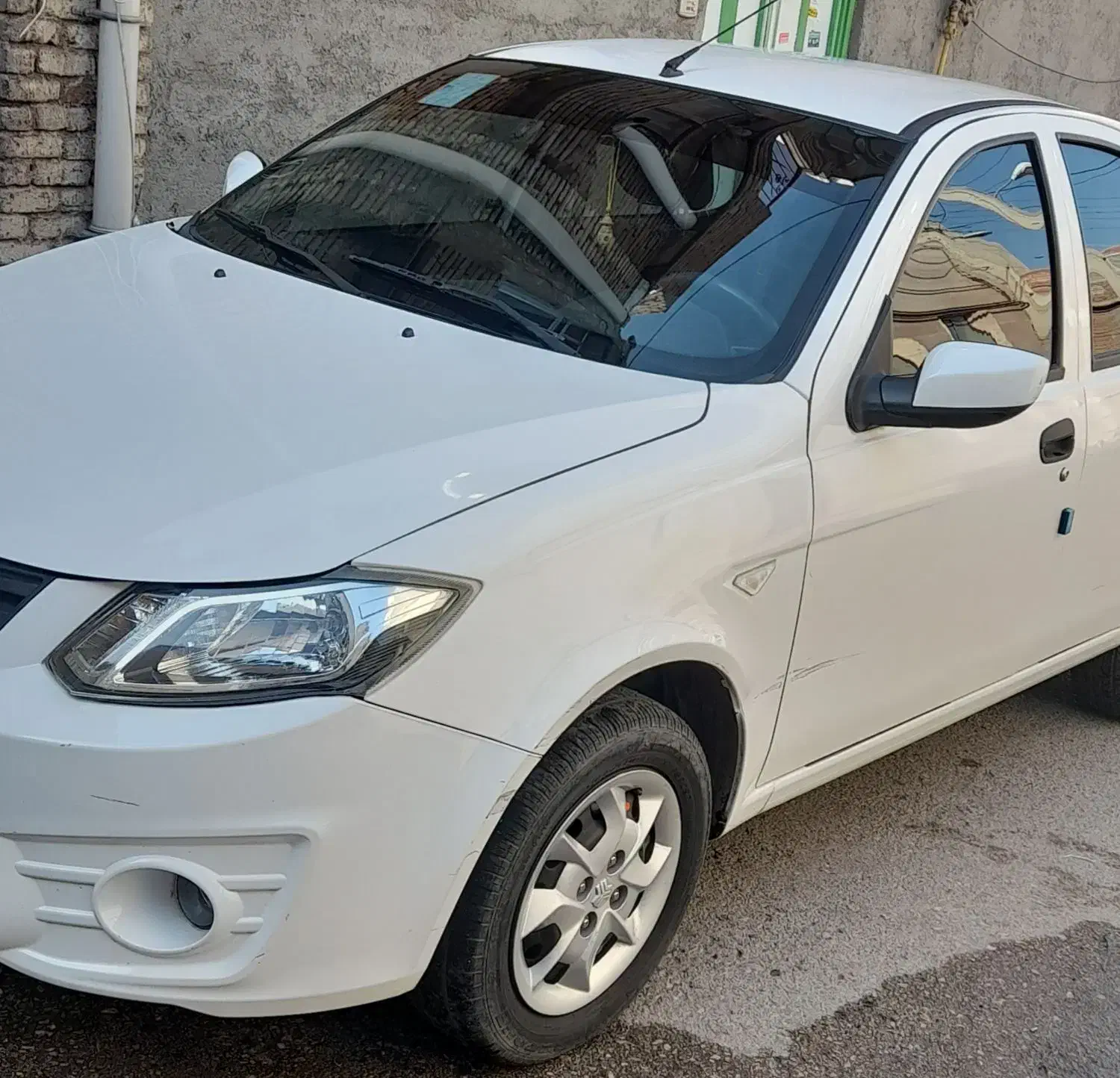 ساینا ۱۴۰۱|خودرو سواری و وانت|اردبیل, |دیوار