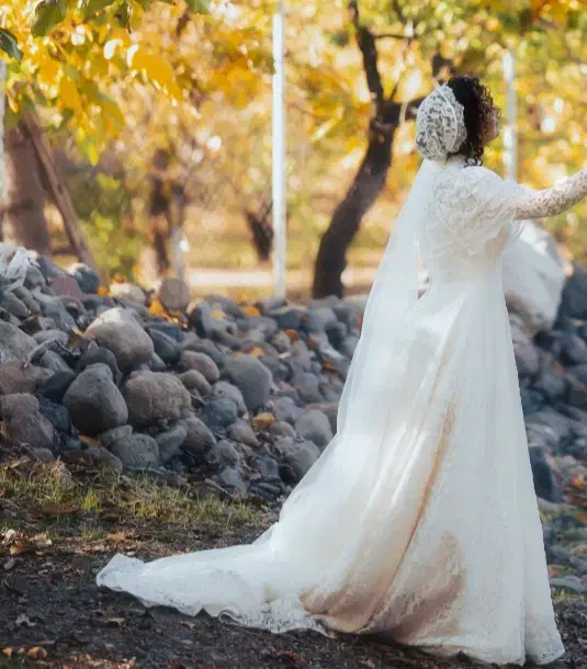 لباس عروس|لباس|مرند, |دیوار