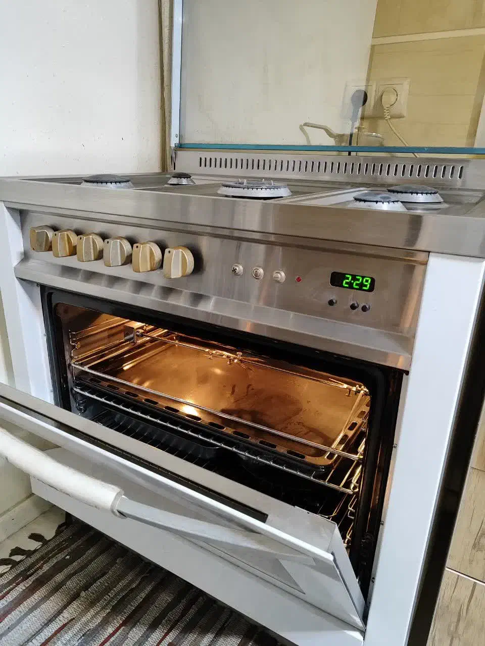 اجاق گاز مبله فر دار اخوان|اجاق گاز و لوازم برقی پختوپز|تهران, شهید فکوری|دیوار