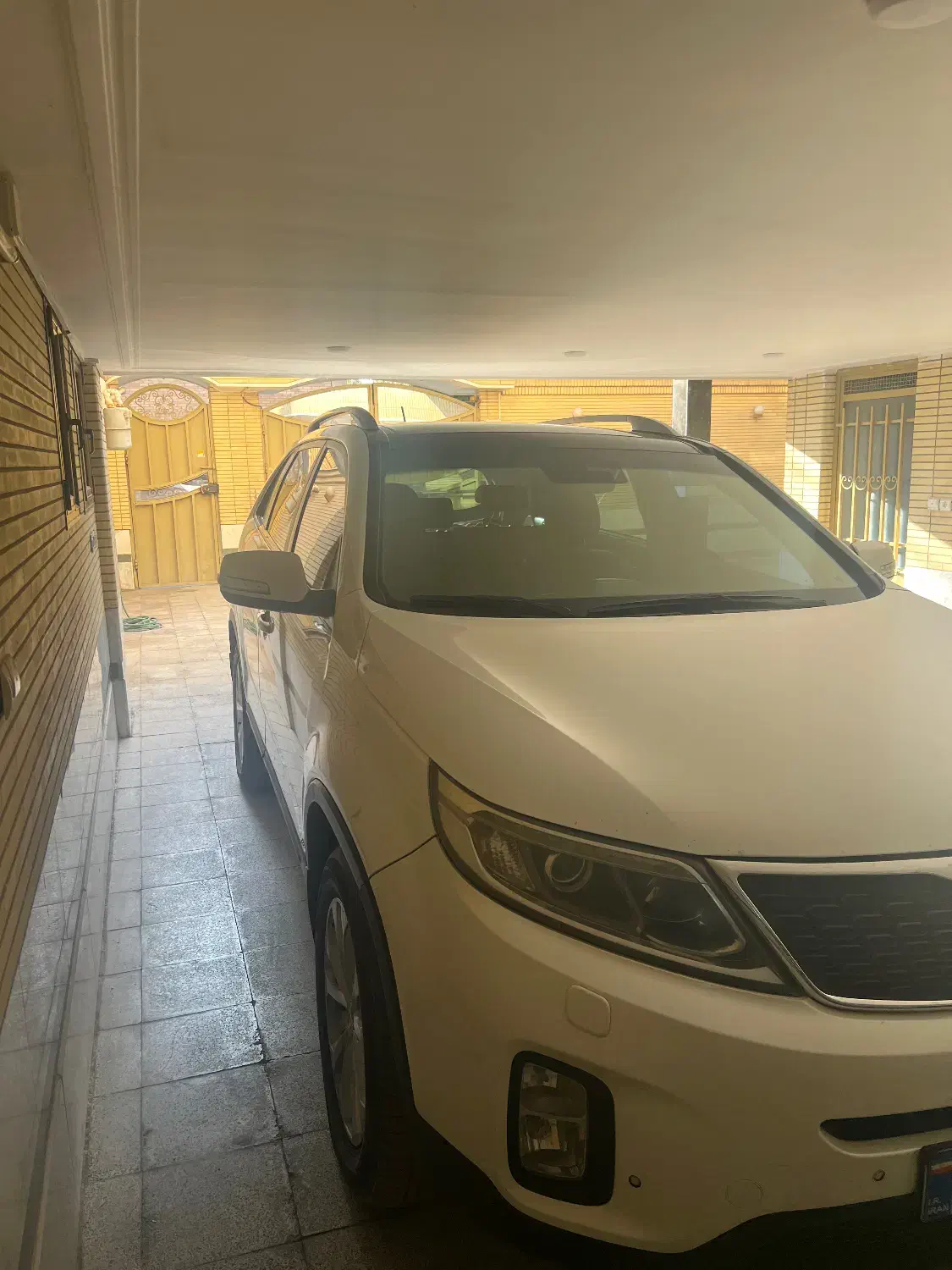 سورنتو ۲۰۱۳ میدفیس|خودرو سواری و وانت|اصفهان, شهرک میلاد|دیوار