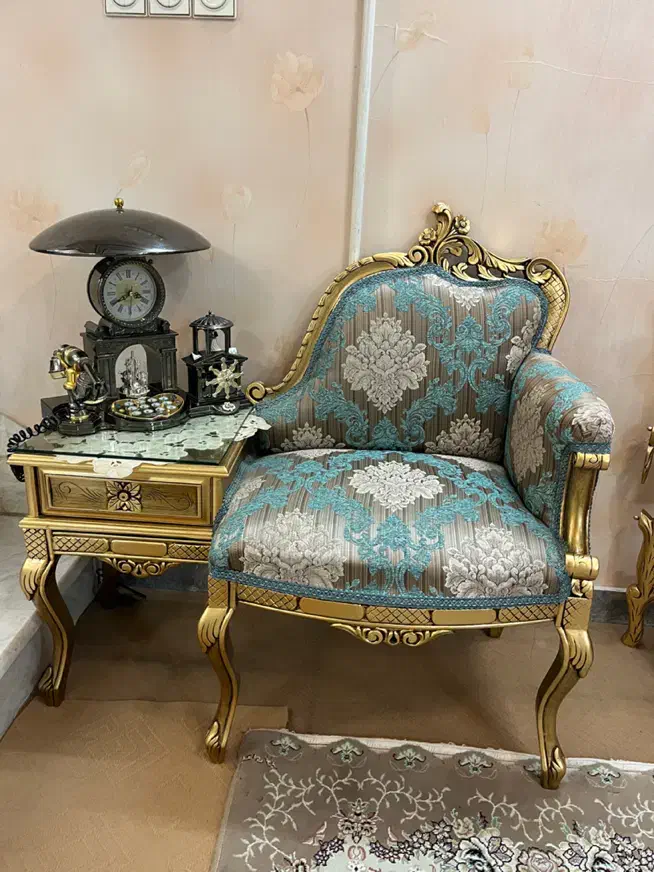 مبلمان فرحی با میزناهارخوری وتلفن|مبلمان خانگی و میز عسلی|قم, هنرستان|دیوار