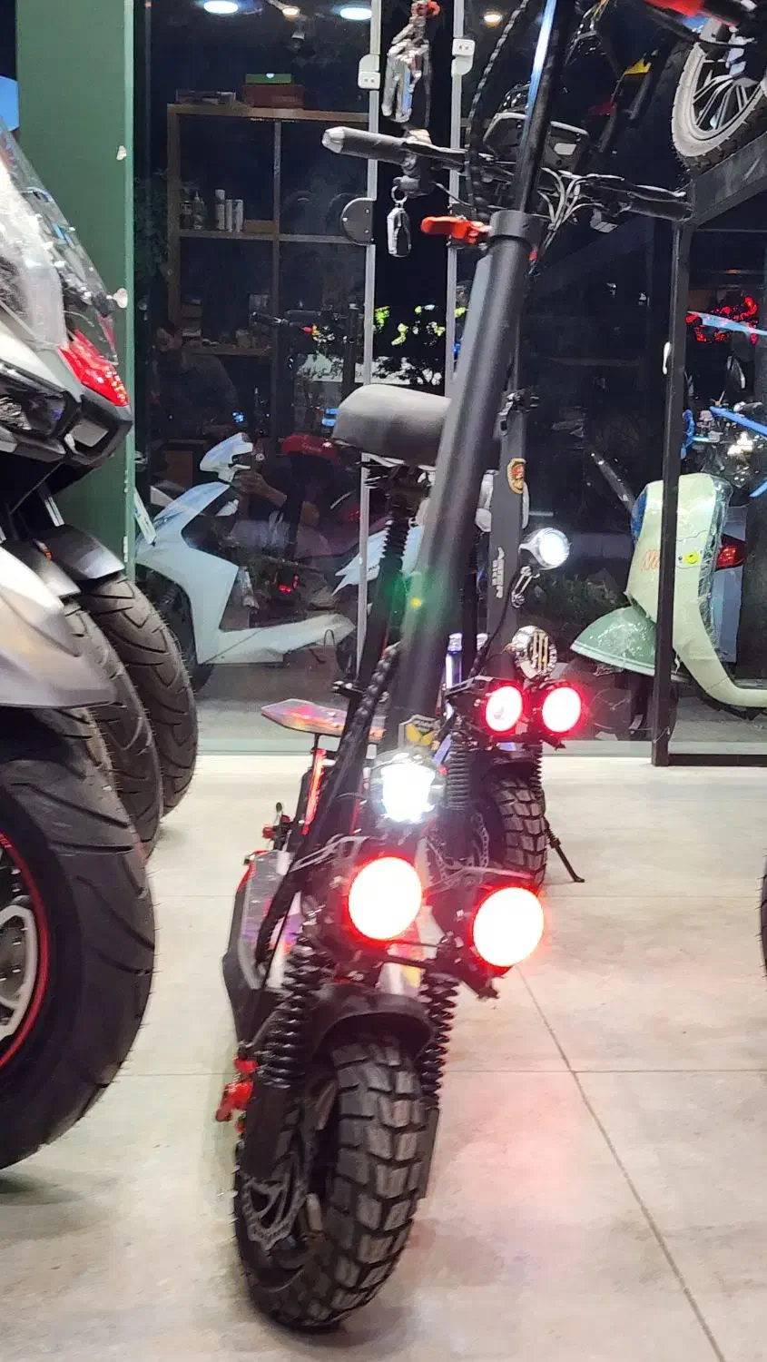 انواع اسکوترتاشو وارداتی رسید(فروشگاه بهنام پیشرو)|موتورسیکلت|مشهد, هنرستان|دیوار