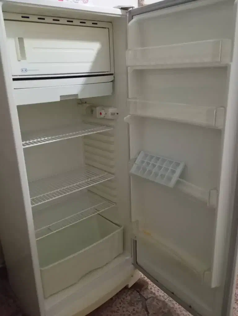 یخچال ۱۲ فوت جنرال استیل|یخچال و فریزر|مشهد, نیزه|دیوار