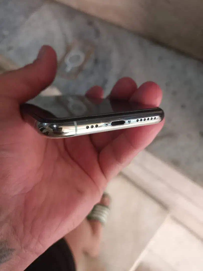 اپل ۱۱پرو ۲۵۶ LLA فوق تمیز|موبایل|تهران, تهرانسر مرکزی|دیوار