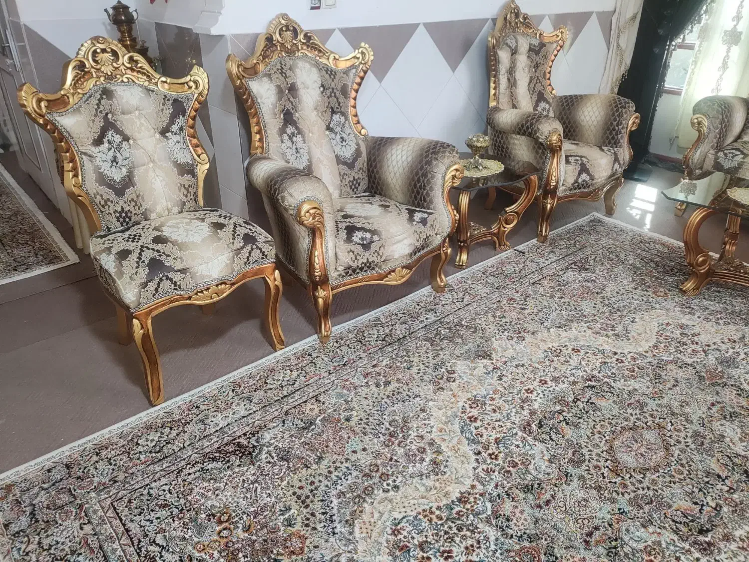 مبلمان|مبلمان خانگی و میز عسلی|خزل, |دیوار