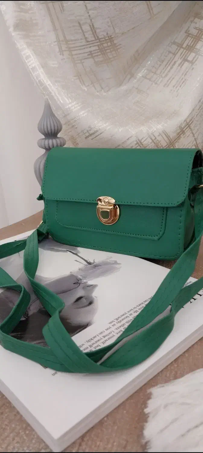 کیف  صندوقی|کیف، کفش، کمربند|قم, سالاریه|دیوار