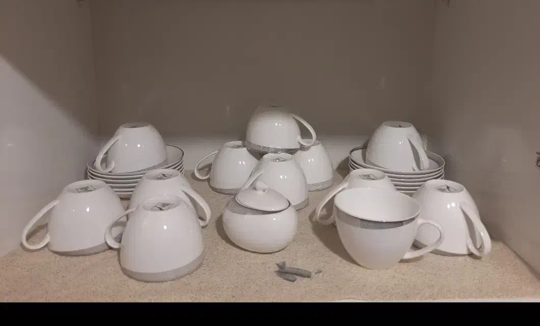 سرویس چینی نو خارجی برند دارای ۱۲ پارچه برای عروس|ظروف سرو و پذیرایی|فردیس, فردیس|دیوار