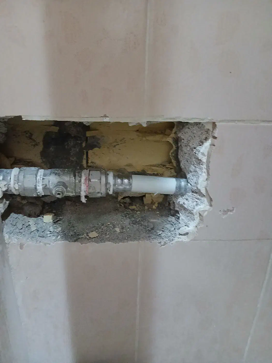 لوله کشی وتعمیرات ساختمان|خدمات پیشه و مهارت|اهواز, معین زاده|دیوار