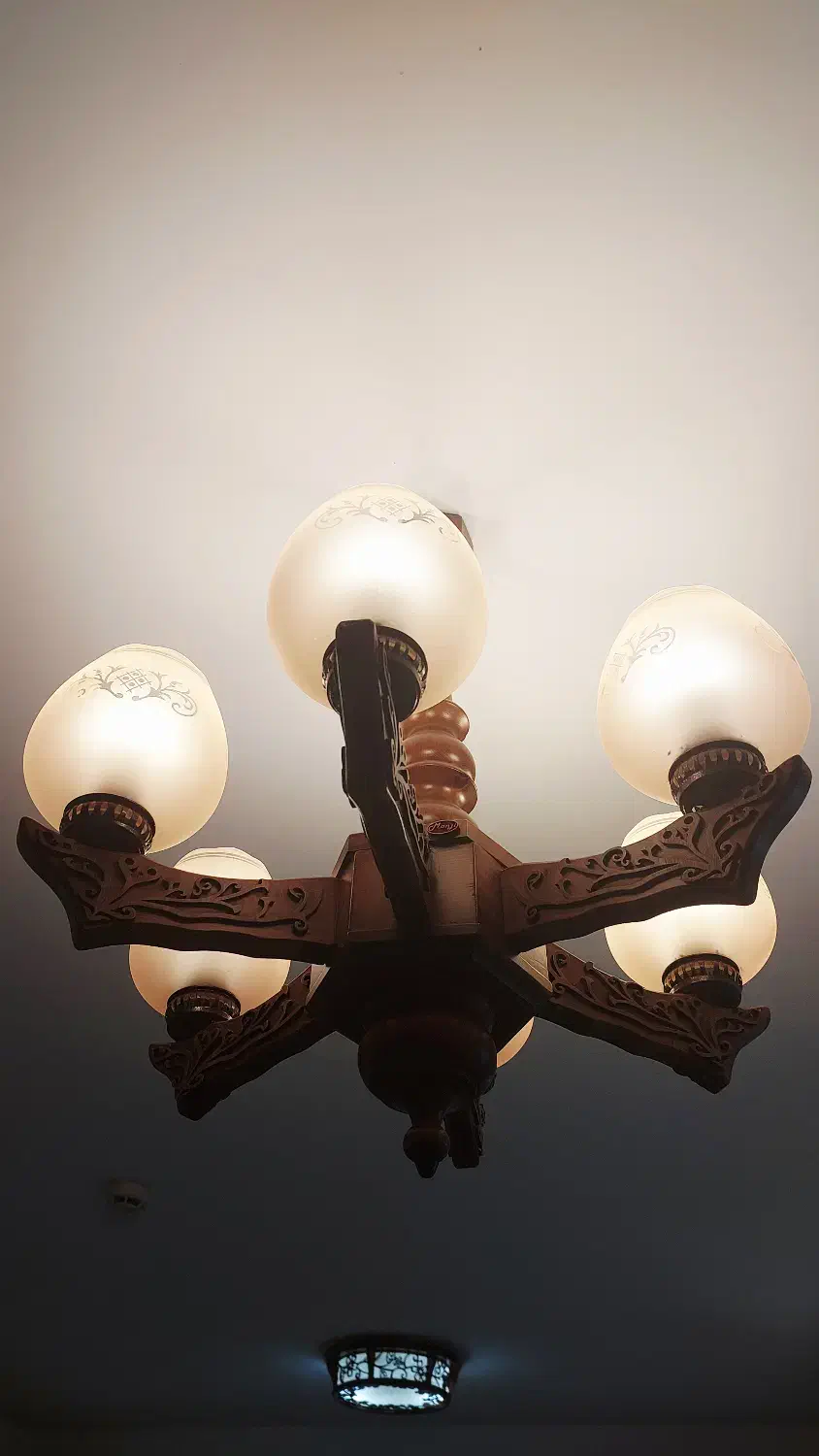 لوستر چوبی ۶ شعله|لوستر و چراغ آویز|آمل, |دیوار