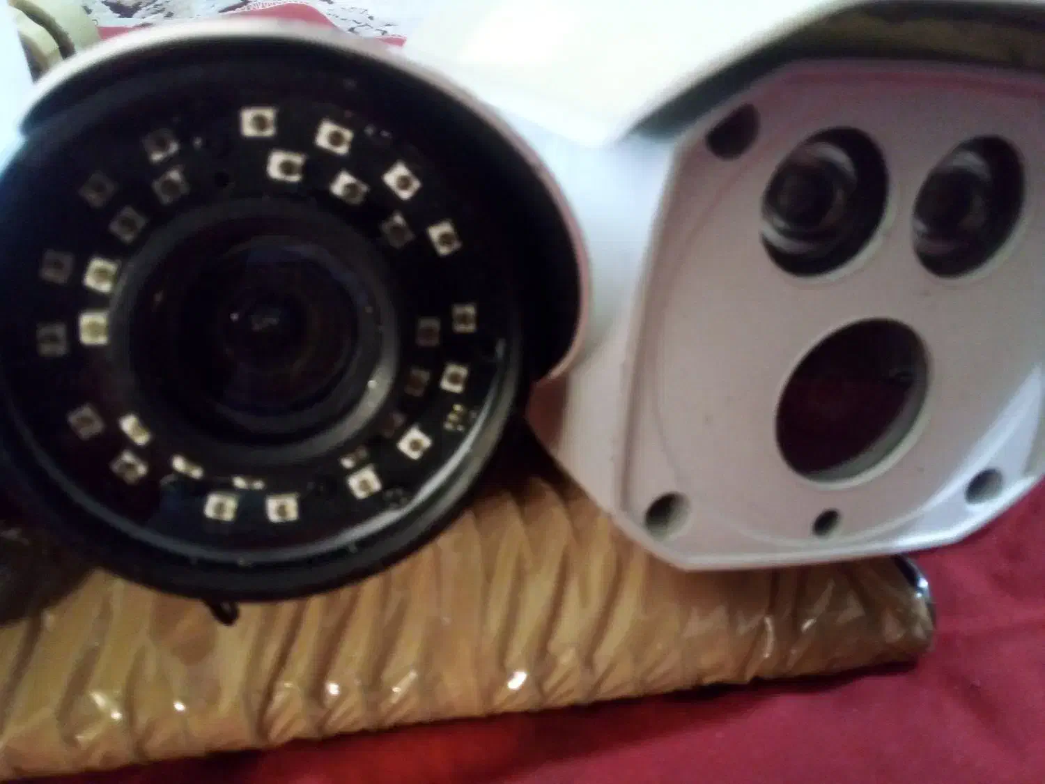 دوربین مدار بسته  ۴ عدد دید در شب  و حرفه ای|دوربین مداربسته|ساری, |دیوار