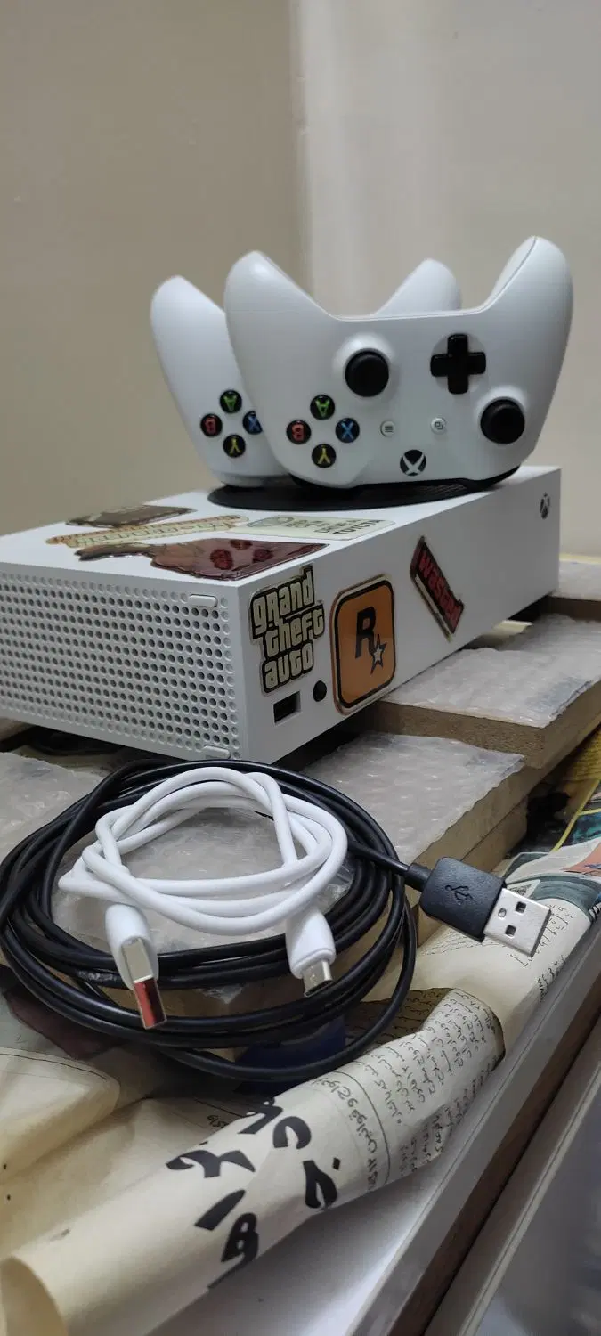 ایکس باکس سری اس xbox series s|کنسول، بازی ویدئویی و آنلاین|مشهد, حسینآباد|دیوار