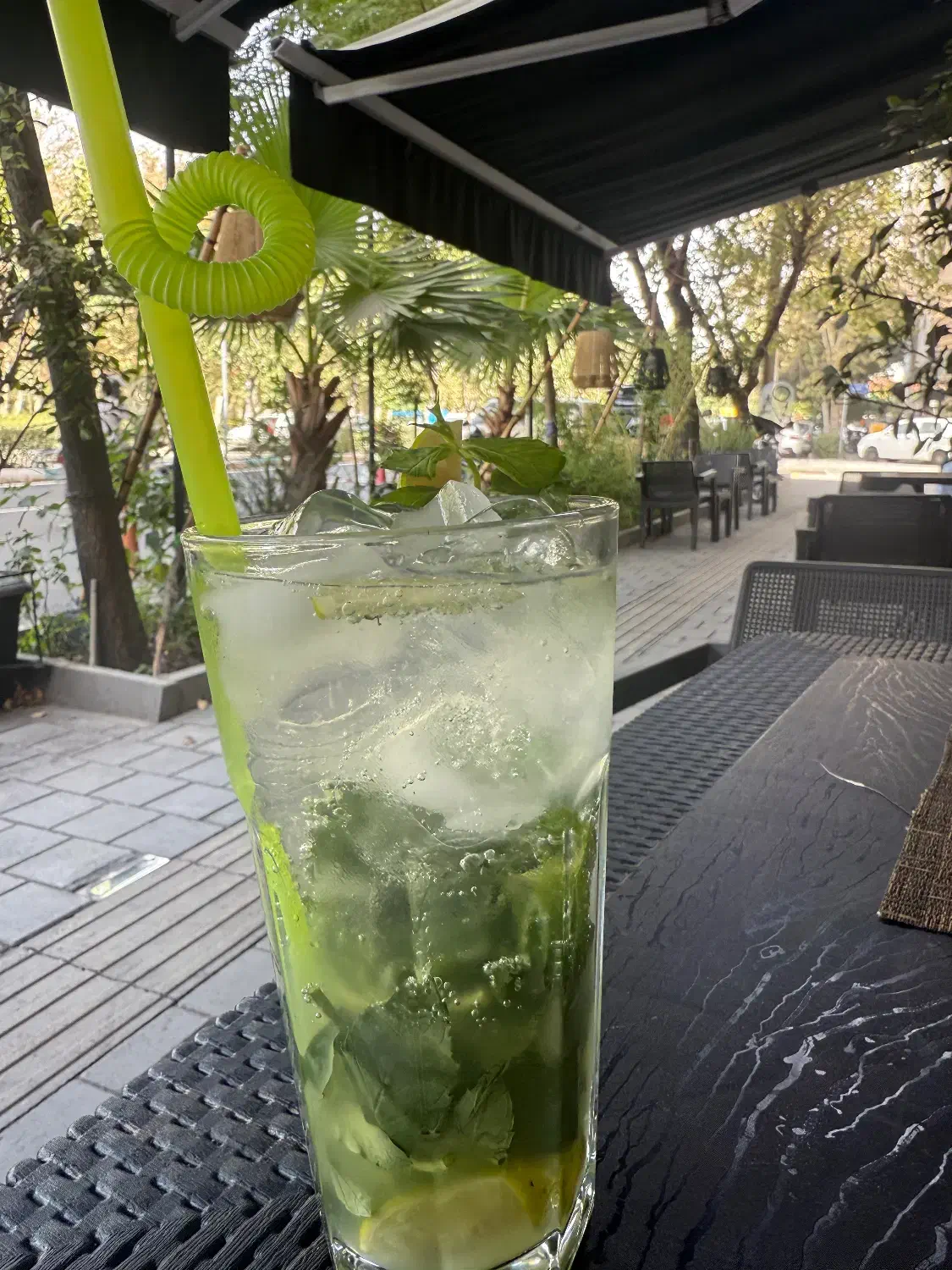 استخدام باریستا|استخدام خدمات فروشگاه و رستوران|تهران, نارمک|دیوار