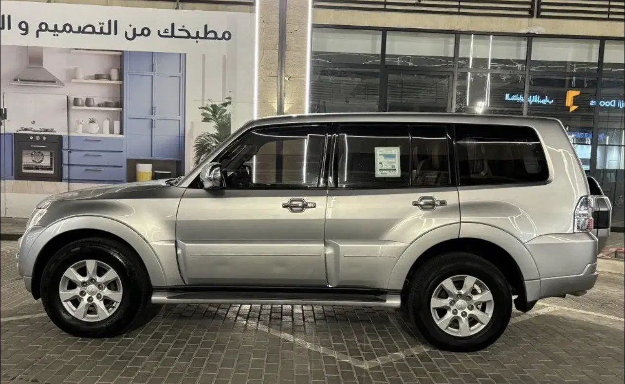 پاجیرو ۲۰۱۹ تیتانیوم|خودرو سواری و وانت|آبادان, |دیوار