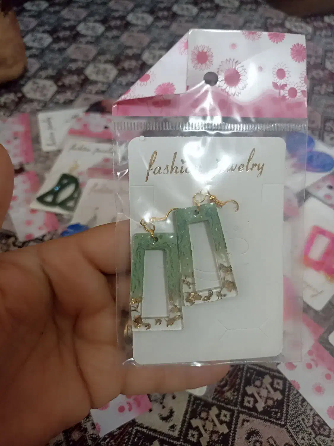 گوشواره|بدلیجات|پرند, فاز ۶|دیوار