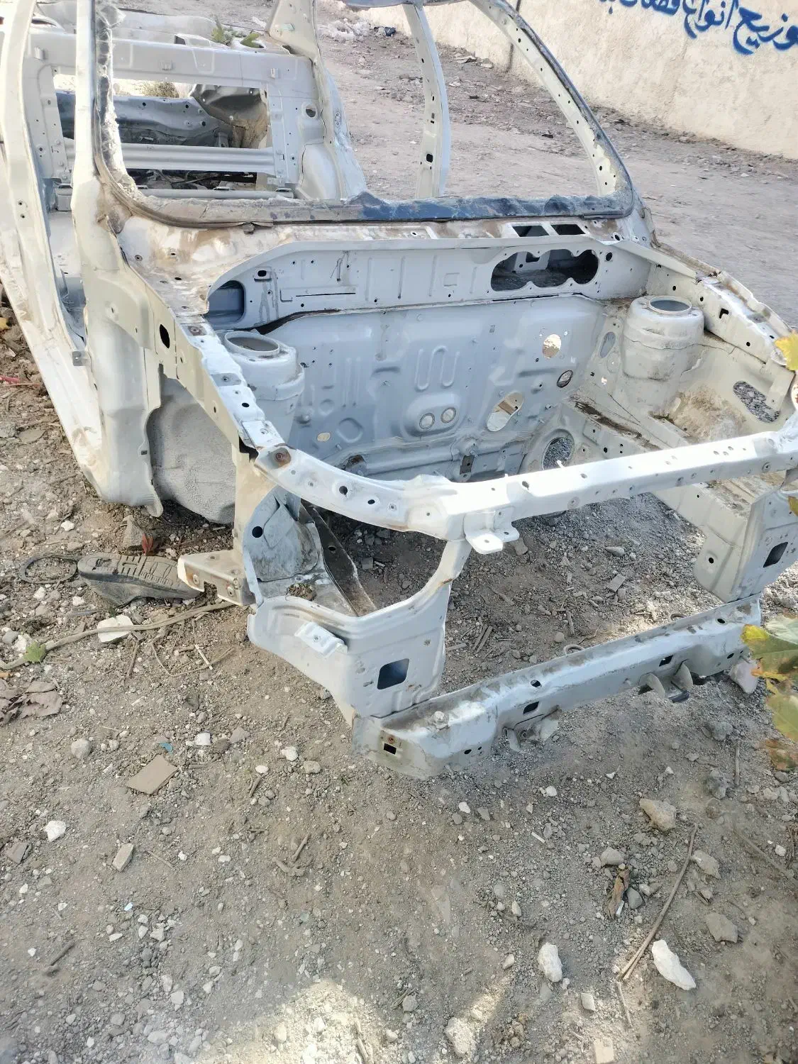 شاسی و قسمت عقب سائینا و موتور کامل|قطعات یدکی و لوازم جانبی|شهریار, شهرک بهاران (ویره)|دیوار