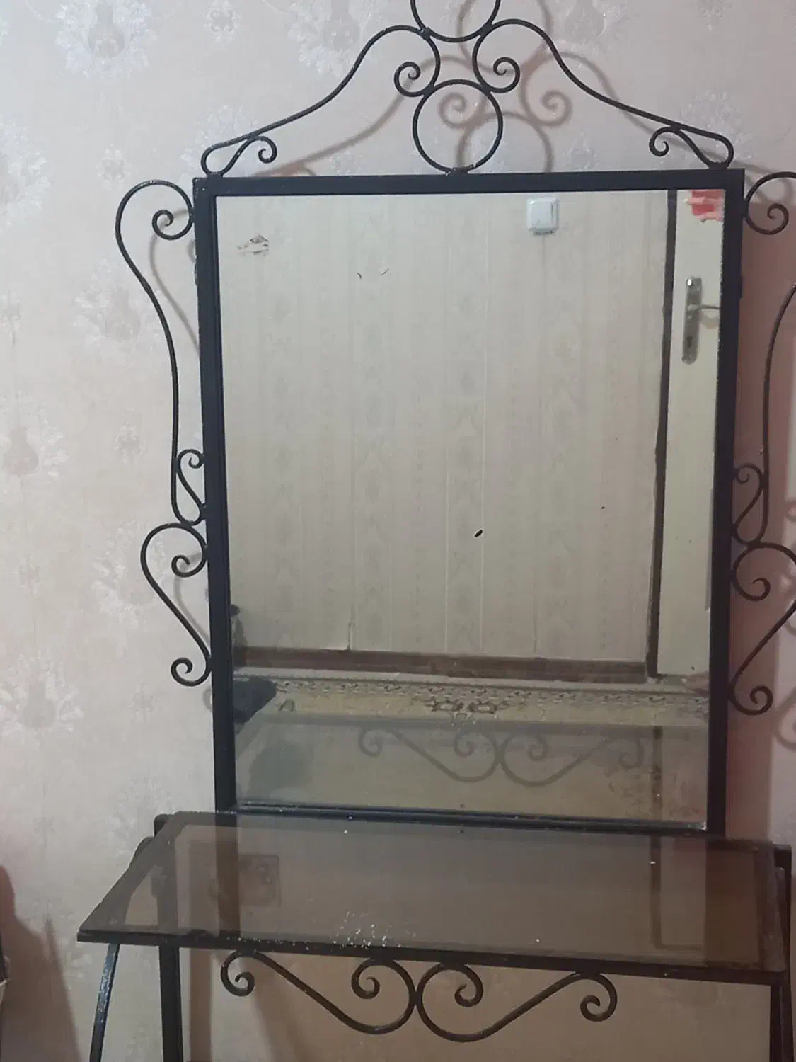 میز آینه|مبلمان خانگی و میز عسلی|بندر ماهشهر, |دیوار