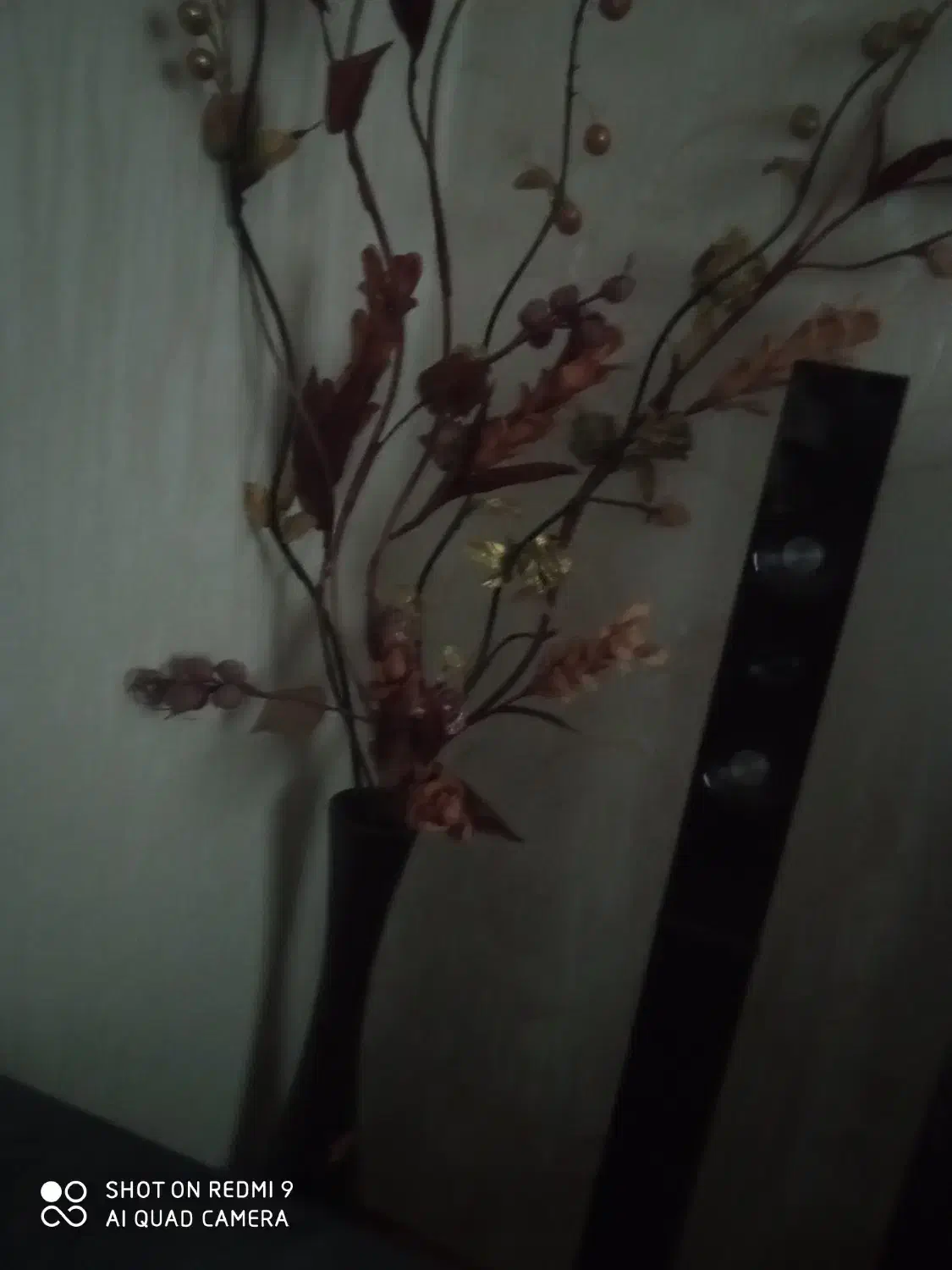 گلدان چوبی تایلندی با گل دو عدد|گل مصنوعی|فردیس, فردیس|دیوار