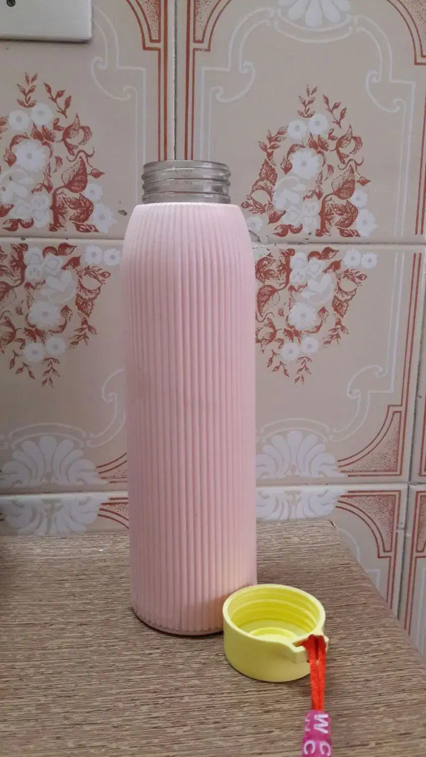 قمقمه و استند گل|ظروف نگهدارنده، پلاستیکی، یک‌بارمصرف|زنجان, |دیوار