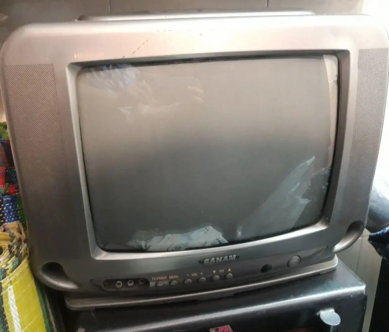 تلویزیون|تلویزیون و پروژکتور|اصفهان, برازنده|دیوار