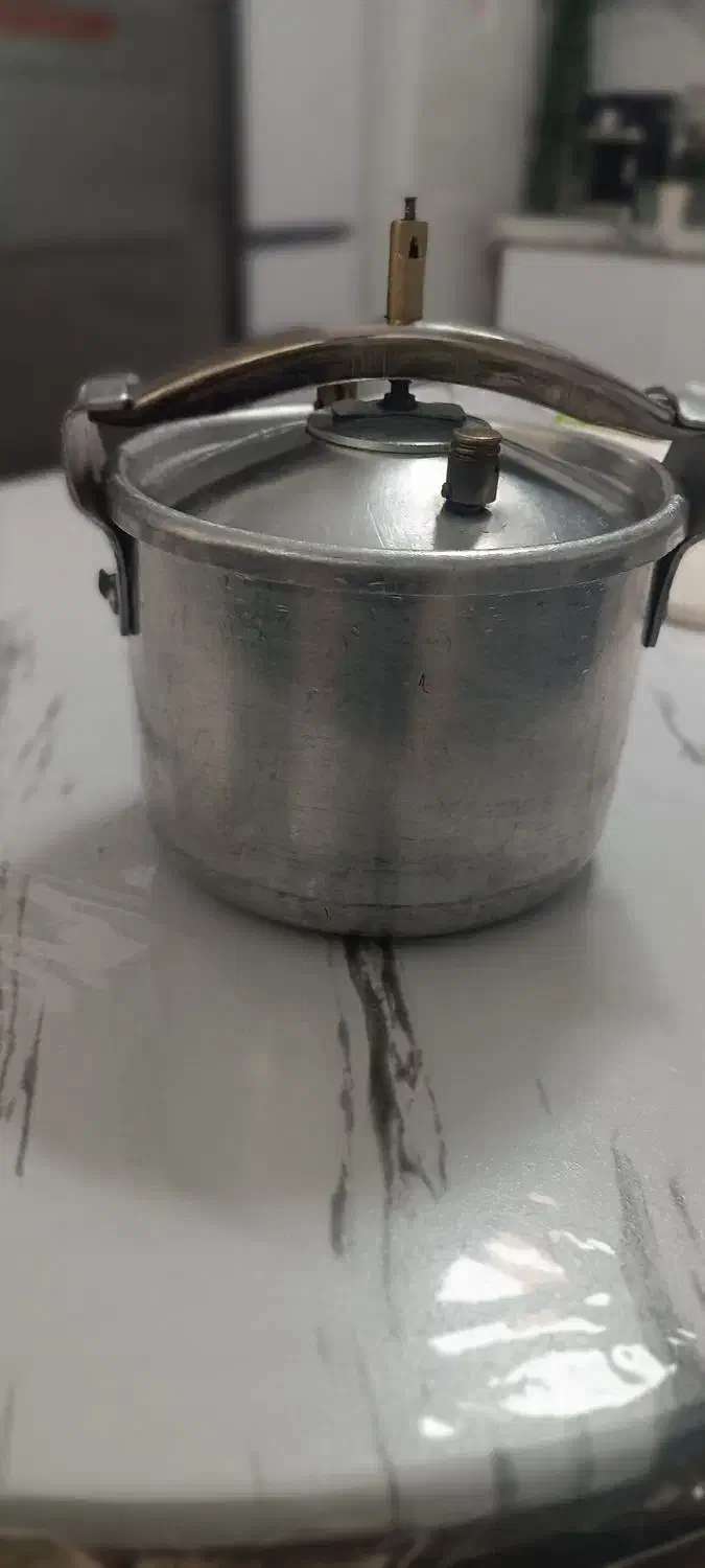 زود پز قابلمه ای 5/5لیتری|ظروف پختوپز|خوی, |دیوار