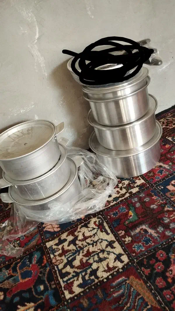 قابلمه روحی نو|ظروف پختوپز|یاسوج, |دیوار